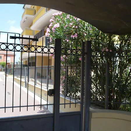Apartment Il Pappagallo D'oro A *